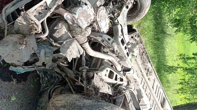 На Новгород-Сіверщині водій легковика в’їхав у дерево. Він загинув на місці На Новгород-Сіверщині водій легковика в’їхав у дерево. Він загинув на місці