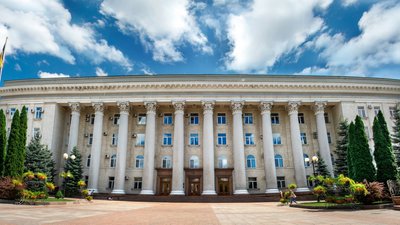Гроші на ремонт Вокзальної та пільговикам за проїзд. Міськрада Кропивницького скоригувала бюджет