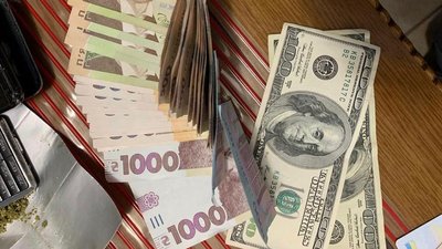 Прибуток угруповання складав близько 50 тисяч доларів щомісяця Прибуток угруповання складав близько 50 тисяч доларів щомісяця