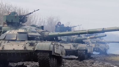 На Херсонщині біля адмінкордону з окупованим Кримом тривають масштабні військові начання