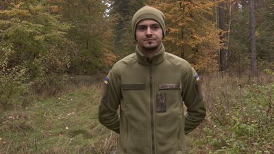 Військові Військові