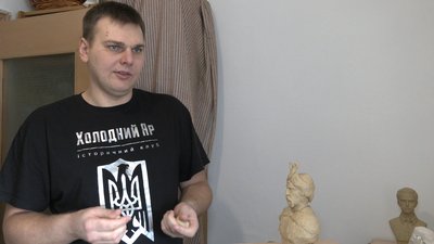 Черкаський скульптор створює серію погрудь видатних українців