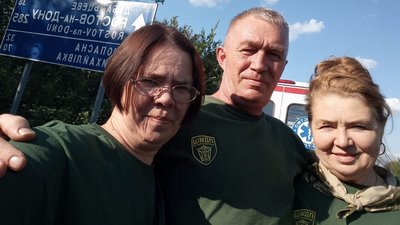 "В єдності — ми сила, а поодинці ми — ніхто" — прикарпатський волонтер Павло Дем'янов "В єдності — ми сила, а поодинці ми — ніхто" — прикарпатський волонтер Павло Дем'янов