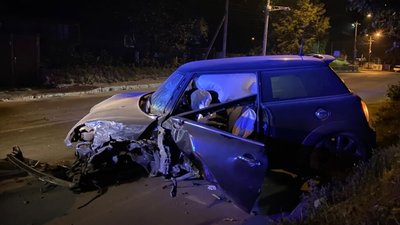 У ДТП в Рівному травмувалась жінка й троє дітей У ДТП в Рівному травмувалась жінка й троє дітей