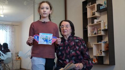 «Україна завжди збереться і знайде сили». Що згадує дніпрянка-учасниця першого «Живого ланцюга» «Україна завжди збереться і знайде сили». Що згадує дніпрянка-учасниця першого «Живого ланцюга»