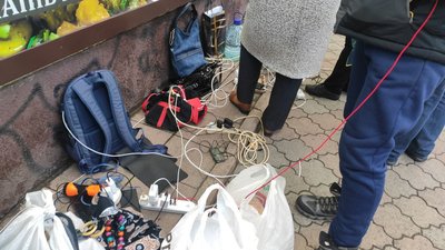 11 мікроавтобусів допомоги відвезли в Херсон волонтери з Черкащини