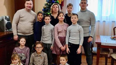 Дитячий будинок сімейного типу з Донеччини житиме у новому помешканні у Василькові