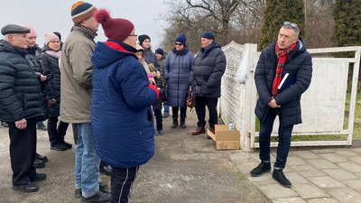 Вшанування пам'яті жертв Голокосту: спогади лучан про масові розстріли 1942-го Вшанування пам'яті жертв Голокосту: спогади лучан про масові розстріли 1942-го