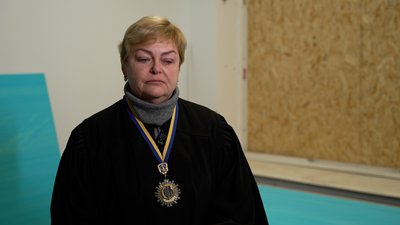 Як розстріляли авто, в якому з окупованого села Рогощі до Чернігова їхала суддя: встановили причетних до вбивства росіян Як розстріляли авто, в якому з окупованого села Рогощі до Чернігова їхала суддя: встановили причетних до вбивства росіян