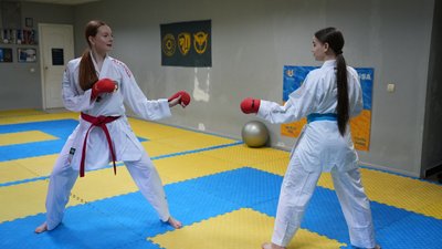 "Борюсь, бо хочу і прагну стати №1". Як готують каратистів клубу "Чемпіон-Суми"