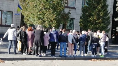 пікет батьків пікет батьків
