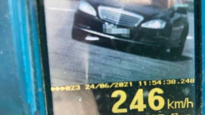 246 км/год: на Черкащині затримали водія за перевищення швидкості 246 км/год: на Черкащині затримали водія за перевищення швидкості