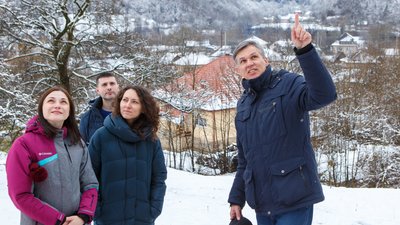 На Закарпатті прокладуть туристичні маршрути з аудіогідами “Пізнай Ужанську долину” На Закарпатті прокладуть туристичні маршрути з аудіогідами “Пізнай Ужанську долину”