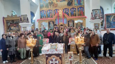 У храмі святого апостола і євангеліста Іоана Богослова прозвучали молитви українською. У храмі святого апостола і євангеліста Іоана Богослова прозвучали молитви українською.