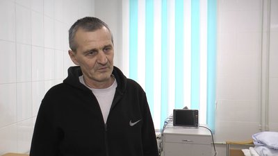 На Житомирщині у Коростенській лікарні зробили першу операцію зі стентування коронарних судин серця На Житомирщині у Коростенській лікарні зробили першу операцію зі стентування коронарних судин серця