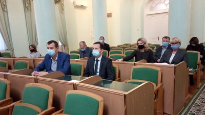 У Хмельницькій обласній раді сформували депутатські групи