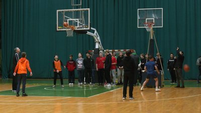 Школярі Івано-Франківської громади змагалися на турнірі "Надія нації" Школярі Івано-Франківської громади змагалися на турнірі "Надія нації"