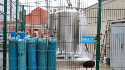 У чотирьох лікарнях Одеси встановили кріоциліндри для забезпечення хворих киснем У чотирьох лікарнях Одеси встановили кріоциліндри для забезпечення хворих киснем
