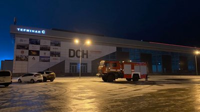 До харківського аеропорту прибув літак з тілом Кернеса До харківського аеропорту прибув літак з тілом Кернеса