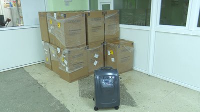 Дві лікарні в Сумах отримали 50 кисневих концентраторів