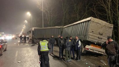 ДТП на Вінниччині: одна людина загинула, двоє травмовані ДТП на Вінниччині: одна людина загинула, двоє травмовані