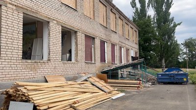 "Діти питають, коли вже будуть навчатися". На Миколаївщині відновлюють Шевченківський ліцей "Діти питають, коли вже будуть навчатися". На Миколаївщині відновлюють Шевченківський ліцей