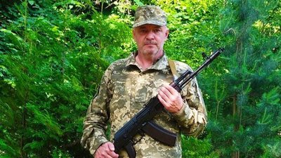 У Сумах поховали військовослужбовця та колишнього рефері Віктора Лупача