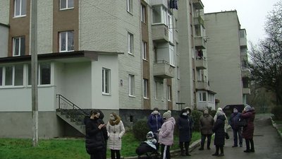 Мешканці луцького будинку майже два тижні без гарячої води