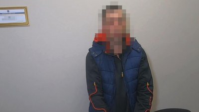 В Одесі затримали чоловіка, що вивозив людей за кордон та втягував їх у злочини В Одесі затримали чоловіка, що вивозив людей за кордон та втягував їх у злочини