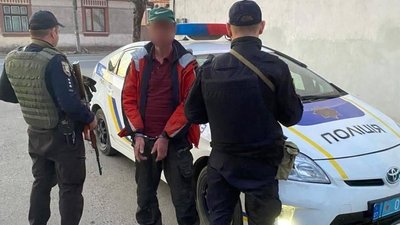 На Закарпатті затримали чоловіка, що викрав скриньку з грішми, які збирали на лікування дитини