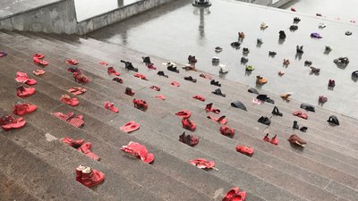 "Зло повинно бути покараним": в Одесі пройшла акція проти домашнього насилля "Зло повинно бути покараним": в Одесі пройшла акція проти домашнього насилля