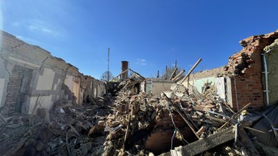 лікарня золочів іскандер