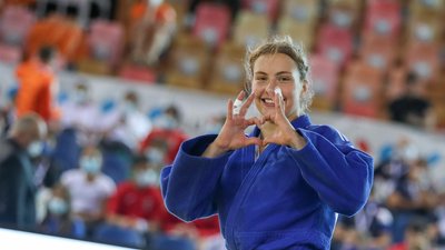 Ніжинська чемпіонка змусила росіянку тікати з килима. Наталія Чистякова. СУСПІЛЬНЕ | ЛЮДИ
