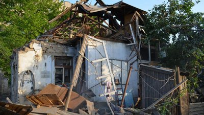 За добу російські війська пошкодили та знищили понад 130 цивільних об’єктів — ОВА