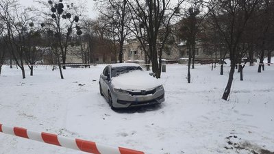 Безвісти зниклого знайшли мертвим в авто на околиці Харкова