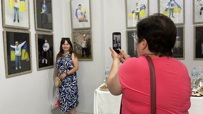 Календарі зі світлинами дітей із синдромом Дауна - фотопроєкт Календарі зі світлинами дітей із синдромом Дауна - фотопроєкт