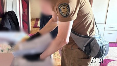 Підробка свідоцтв про народження дітей