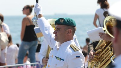 В Одесі відбувся військово-морський парад до 30-ї річниці Незалежності України В Одесі відбувся військово-морський парад до 30-ї річниці Незалежності України