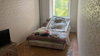 "Мамо, я поранена, але жива". Що кажуть очевидці ракетного удару по Кривому Рогу "Мамо, я поранена, але жива". Що кажуть очевидці ракетного удару по Кривому Рогу
