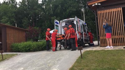 Безпека на воді: львівські рятувальники провели навчання на озері