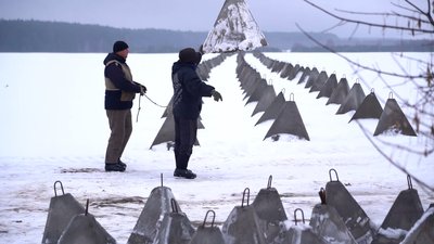 Копають траншеї та встановлюють "зуби дракона": Наєв показав, як підсилюють держкордон на Чернігівщині
