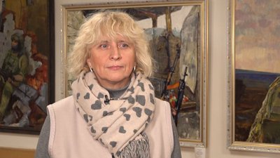 У Черкасах представили виставку живопису та скульптури про події на сході України У Черкасах представили виставку живопису та скульптури про події на сході України