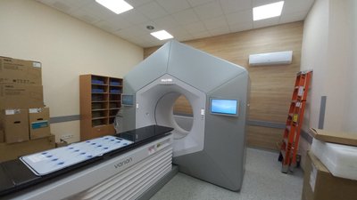 У полтавському онкодиспансері встановили лінійний прискорювач: коли лікуватимуть пацієнтів У полтавському онкодиспансері встановили лінійний прискорювач: коли лікуватимуть пацієнтів