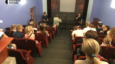 Репетиції та волонтерство: як працюють заклади культури Полтавщини під час війни Репетиції та волонтерство: як працюють заклади культури Полтавщини під час війни