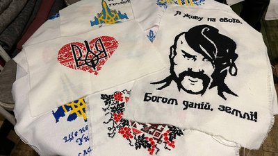 Патріотичні вишиванки Патріотичні вишиванки