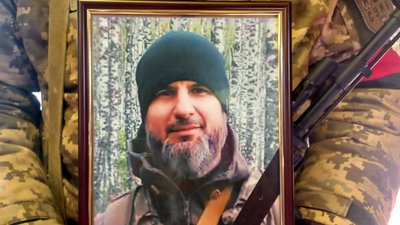 У Сумах попрощалися з військовими Андрієм Похильком та Сергієм Шевченком У Сумах попрощалися з військовими Андрієм Похильком та Сергієм Шевченком