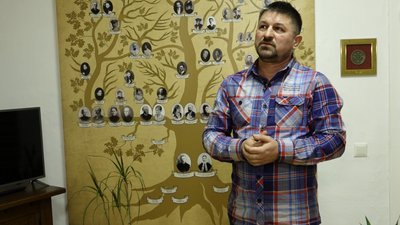Завідувач філії музею родини Шухевичів Віталій Кодря Завідувач філії музею родини Шухевичів Віталій Кодря