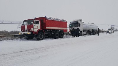 Погіршення погодних умов на Миколаївщині. Рятувальники тричі надавали допомогу водіям Погіршення погодних умов на Миколаївщині. Рятувальники тричі надавали допомогу водіям