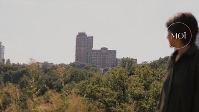 Наталка Ворожбит стала обличчям ювелірної колекції про важливість української мови Наталка Ворожбит стала обличчям ювелірної колекції про важливість української мови