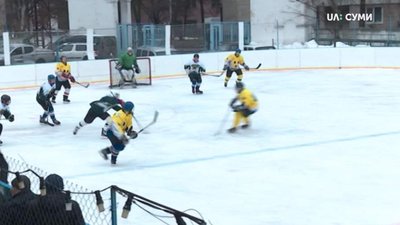 Хокейні клуби "Суми" та "Ворони" зустрілись у фіналі чемпіонату міста